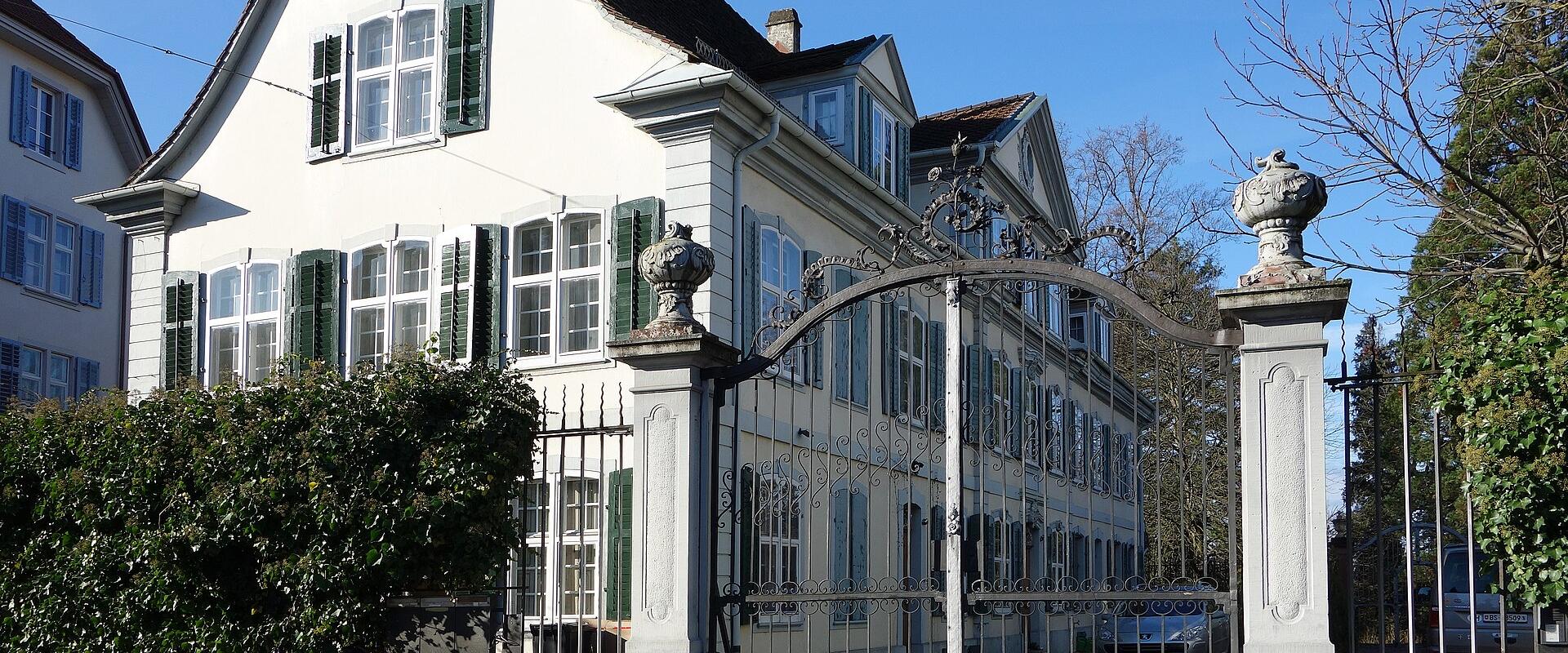 Bäumlihof Manor Estate