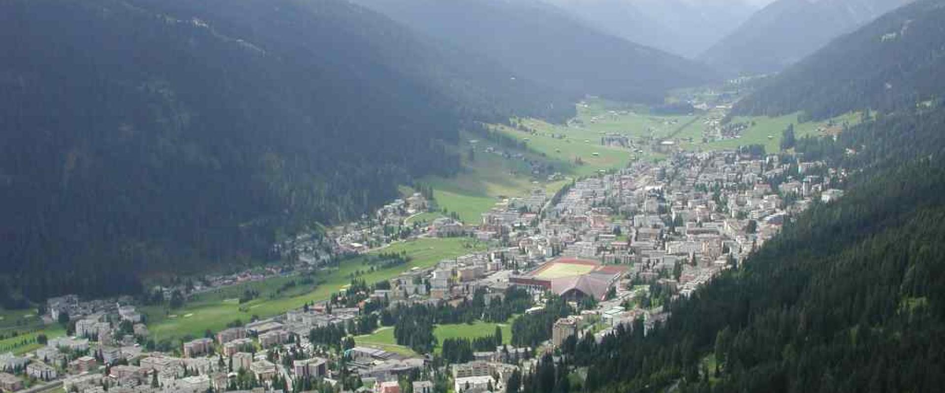 Luftbild Davos2