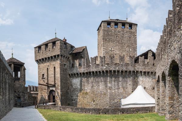 Castello Di Montebello