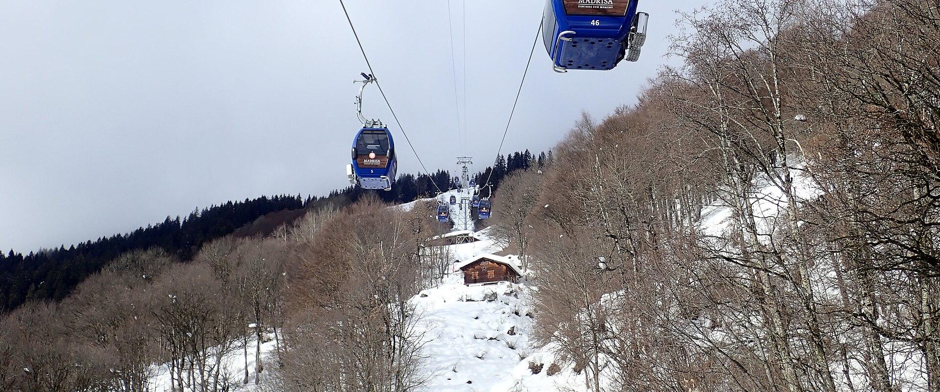 The Madrisa gondola climbing from Klosters