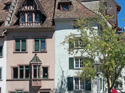 Schaffhausen Münsterplatz 4
