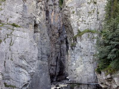 The narrow rock walls of the Glacier Canyon below the Lower Grindelwald Glacier