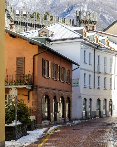 Bellinzona - Via Orico mit Osteria (2015)