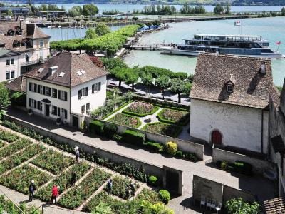 The rose garden by the Einsiedlerhaus above Rapperswil harbour on Lake Zurich