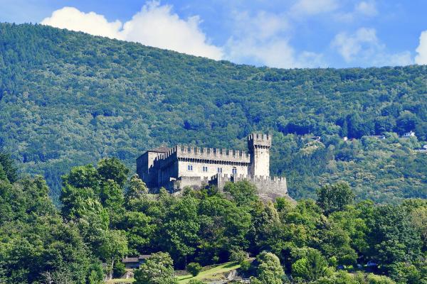 Sasso Corbaro Castle